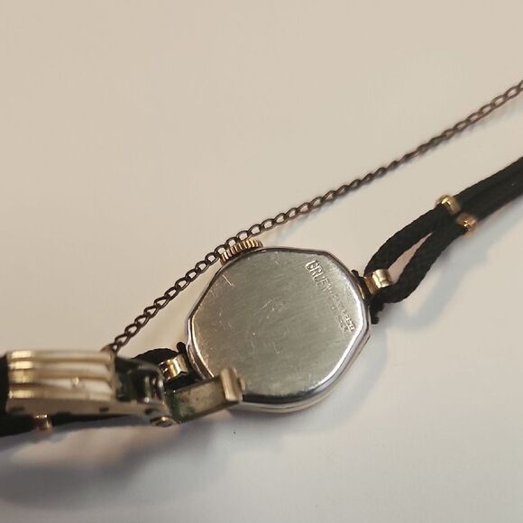 Vintage Gruen 10K Gold Filled Watch 1940s Safety Chain Veri Thin - Picture 4 of 9